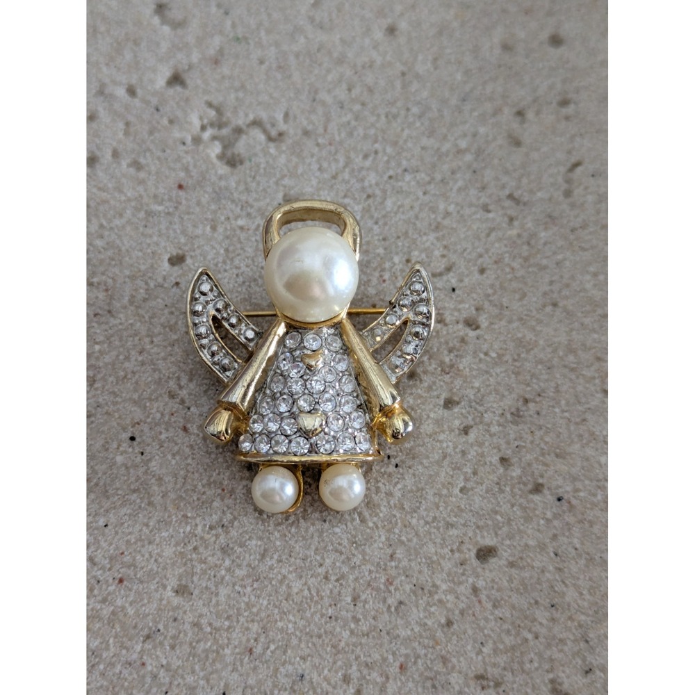 Rhinestone Angel Brooch with Faux Pearls Gold Tone Small Whimsical Faith